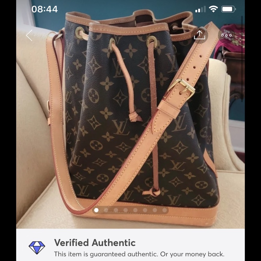 Louis Vuitton Noe Drawstring shoulder bag